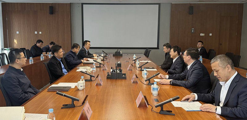 3月28日 公司黨委書記、董事長姚衛(wèi)東帶隊(duì)拜訪信托保障基金公司黨委書記、董事長肖璞.jpg